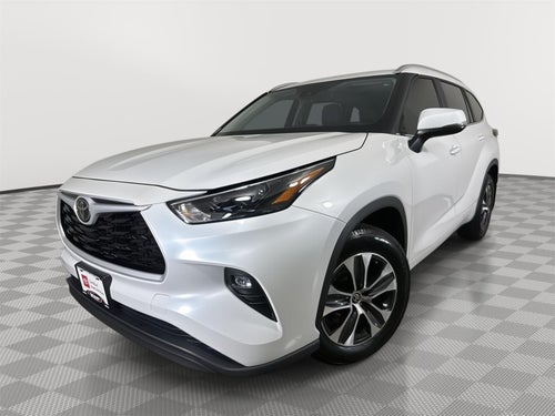 2024 Toyota Highlander XLE
