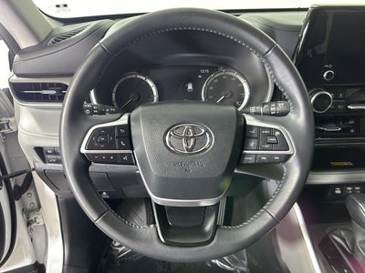 2024 Toyota Highlander XLE