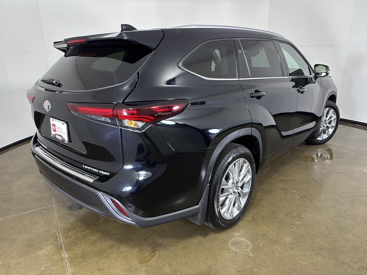 2024 Toyota Highlander Limited