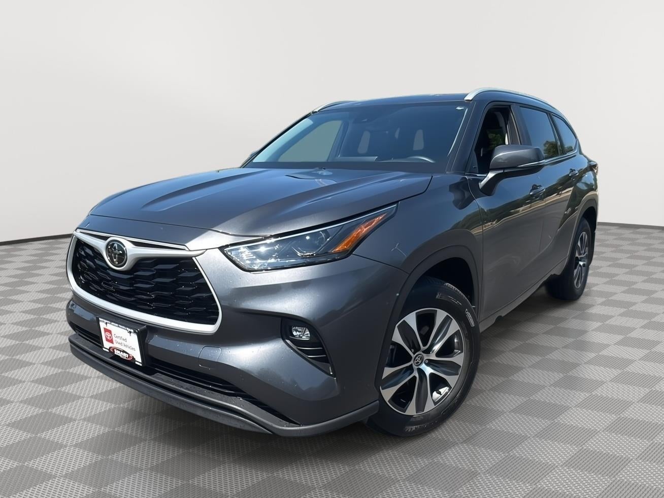 2025 Toyota Highlander XLE