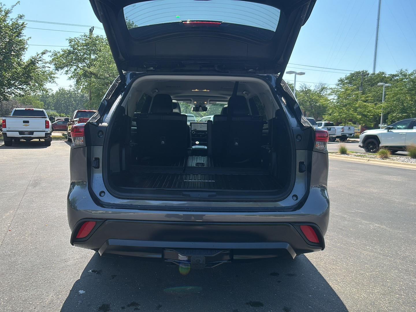 2025 Toyota Highlander XLE