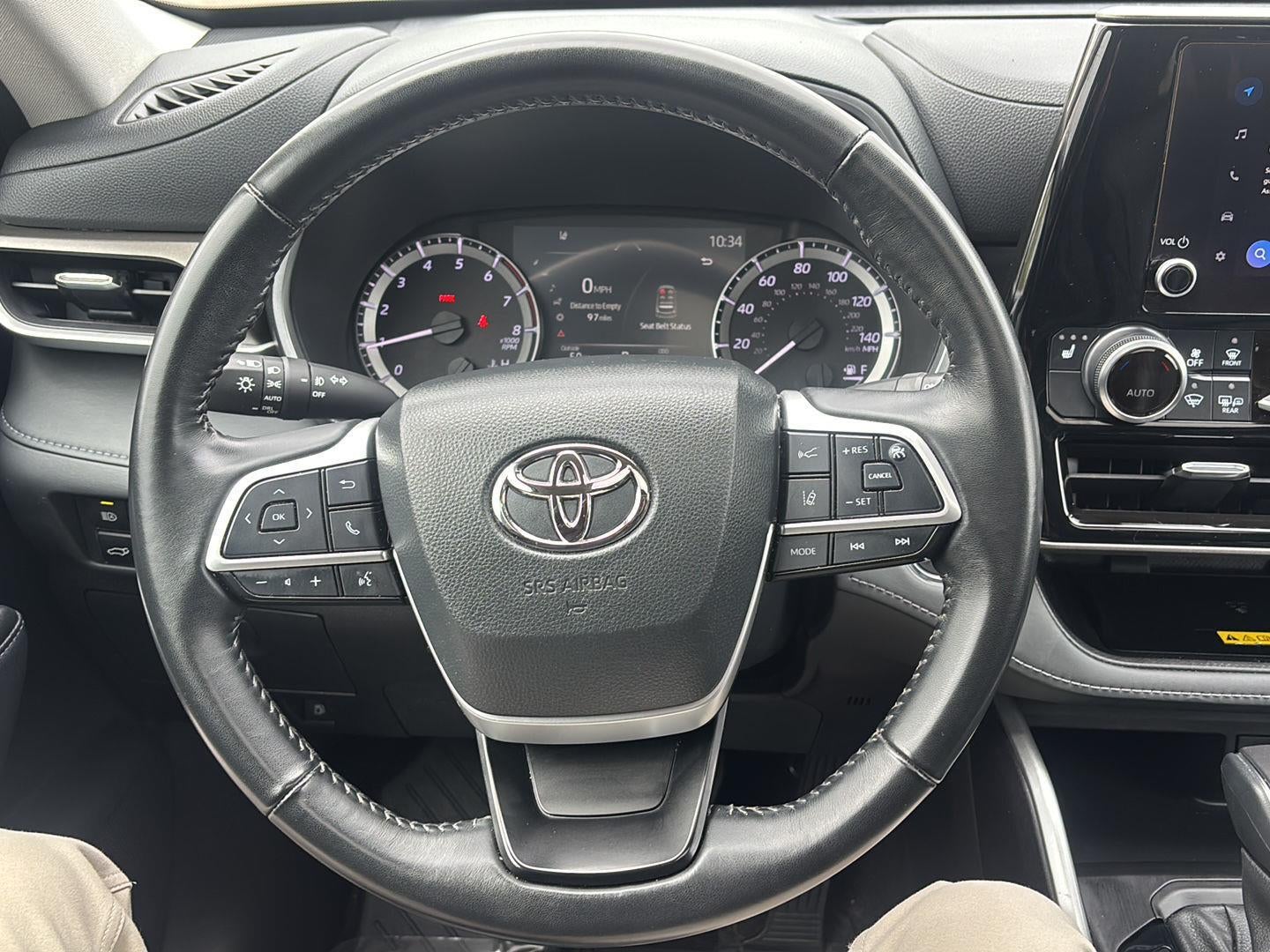 2023 Toyota Highlander XLE