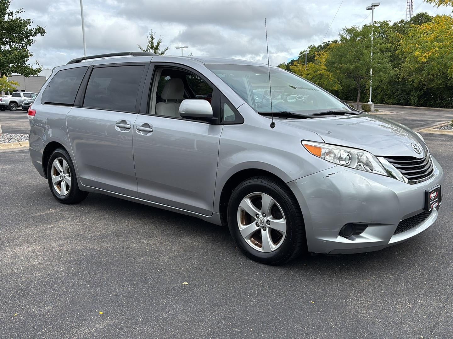 2011 Toyota Sienna LE AAS