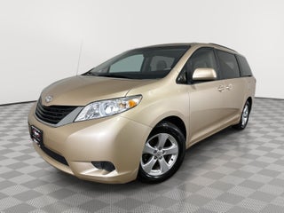 2012 Toyota Sienna LE 8-Passenger