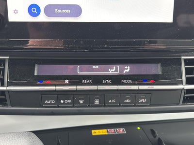 2025 Toyota Sienna LE