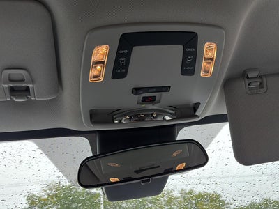 2025 Toyota Sienna LE