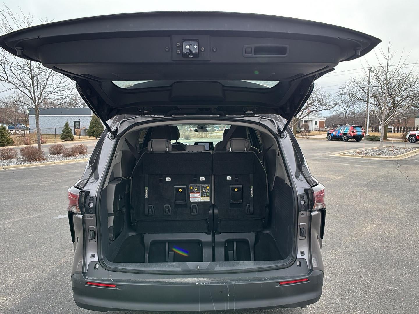 2024 Toyota Sienna LE 8-Passenger