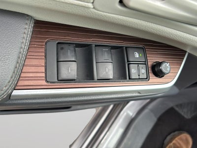 2024 Toyota Sienna LE 8-Passenger