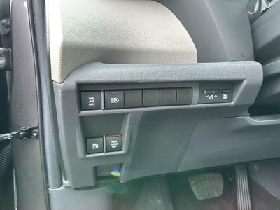 2024 Toyota Sienna LE 8-Passenger