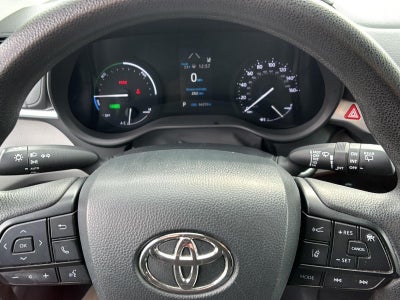 2024 Toyota Sienna LE 8-Passenger