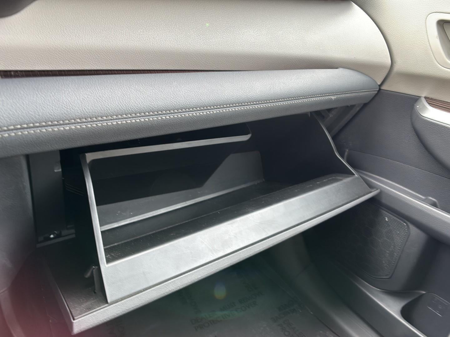 2024 Toyota Sienna LE 8-Passenger