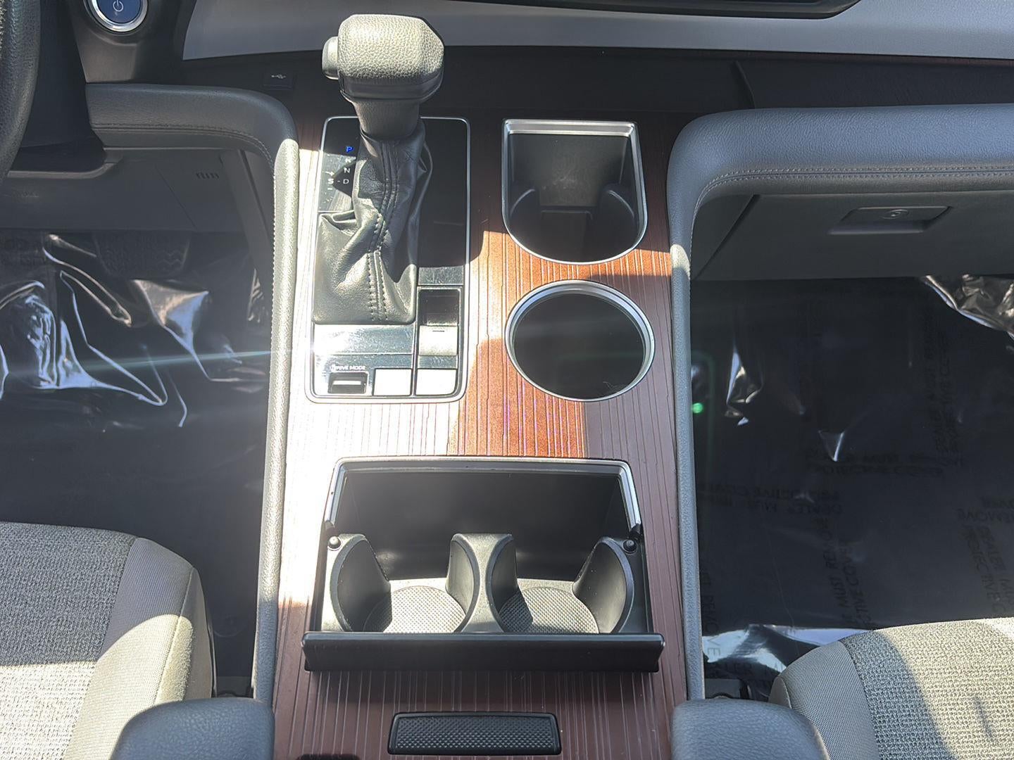 2022 Toyota Sienna LE