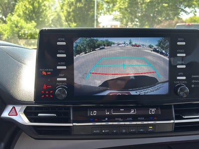 2022 Toyota Sienna LE
