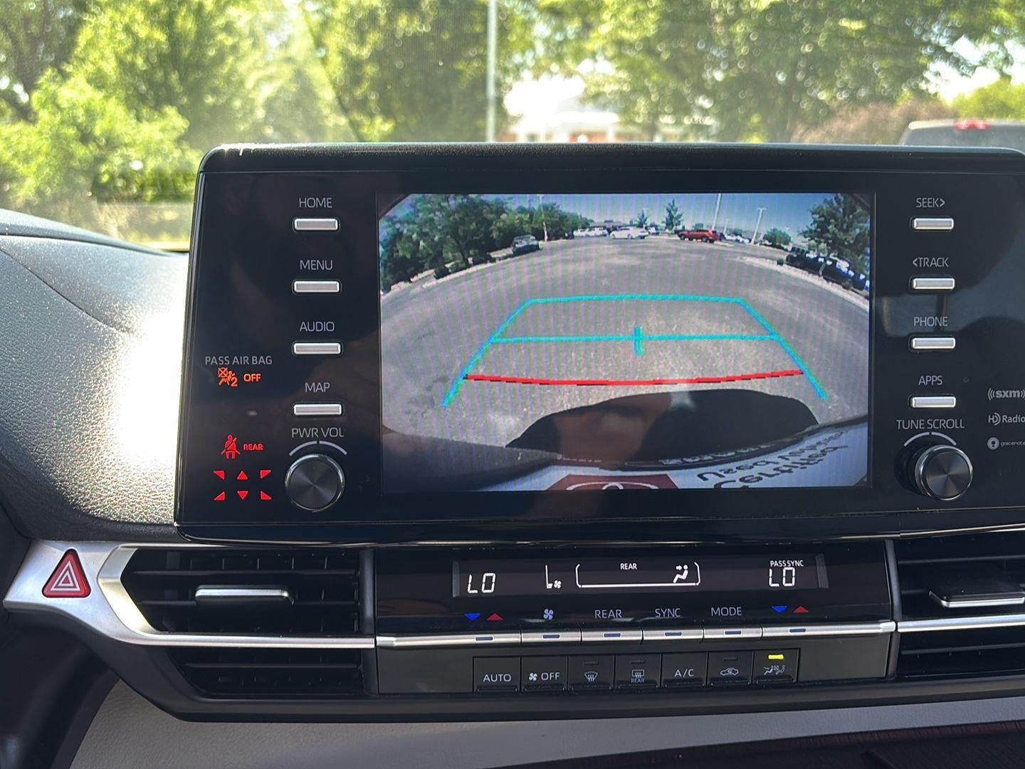 2022 Toyota Sienna LE