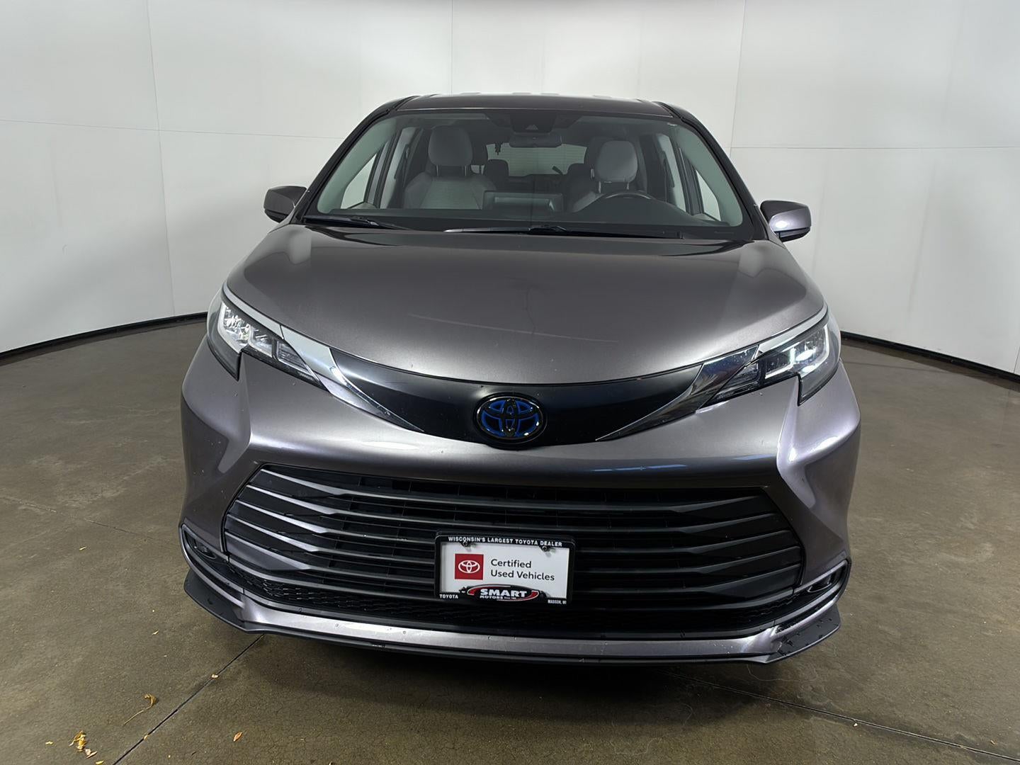 2021 Toyota Sienna LE