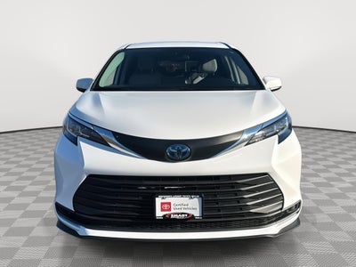 2021 Toyota Sienna LE