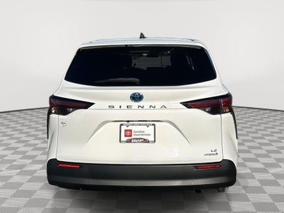 2021 Toyota Sienna LE