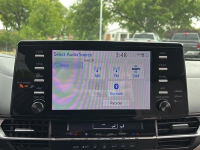 2022 Toyota Sienna LE