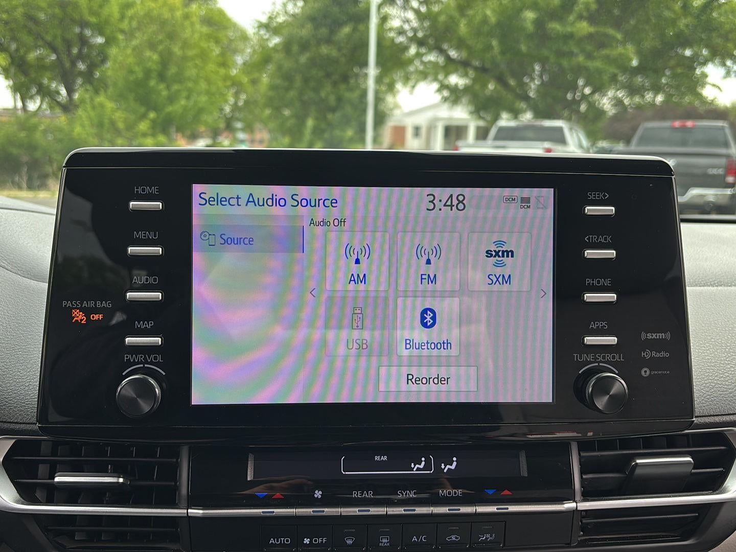 2022 Toyota Sienna LE