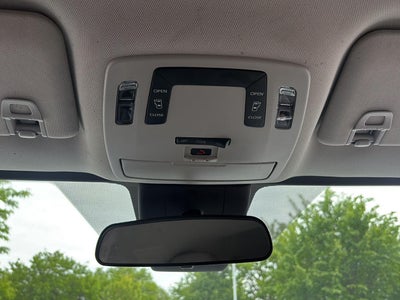 2022 Toyota Sienna LE
