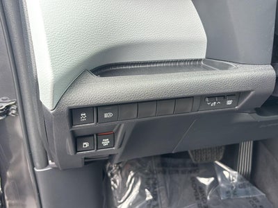 2025 Toyota Sienna LE