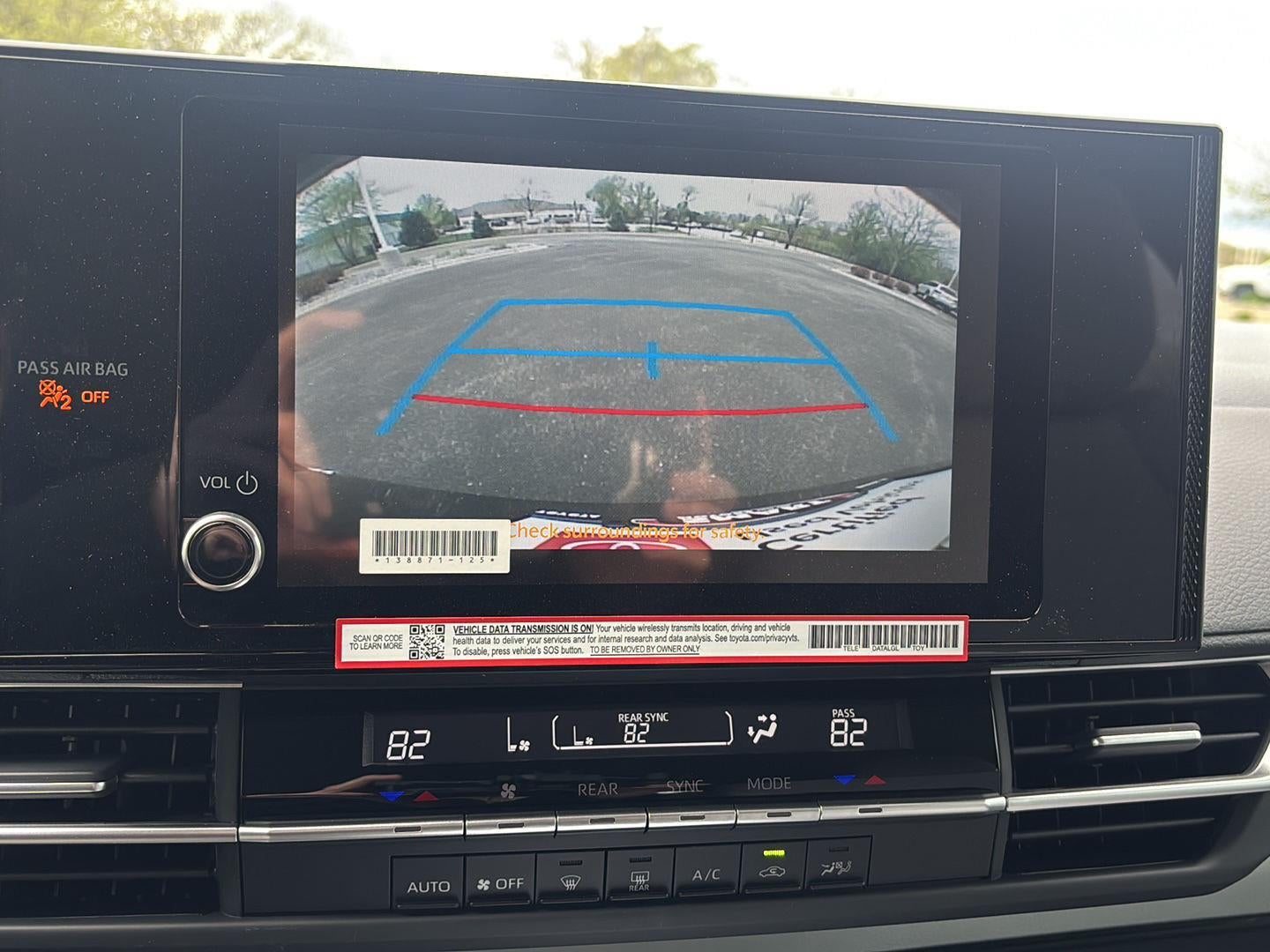 2025 Toyota Sienna LE