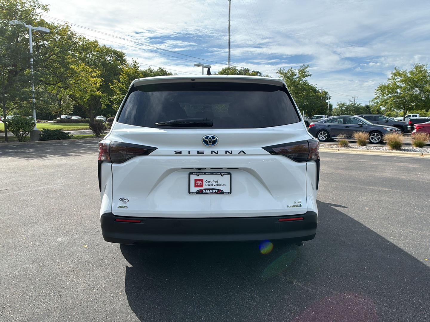2024 Toyota Sienna LE