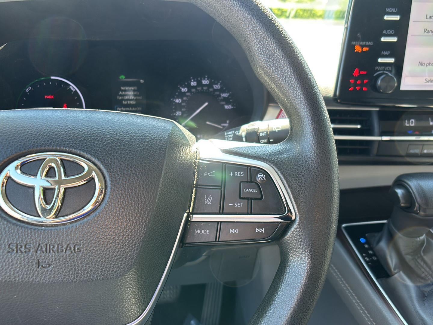2021 Toyota SIENNA LE