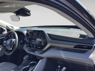 2021 Toyota Highlander Hybrid Limited