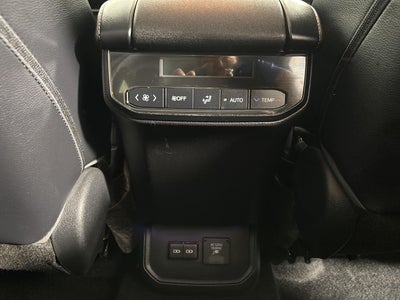 2023 Toyota Highlander Hybrid Limited
