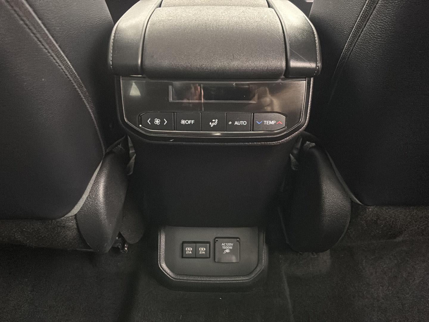 2021 Toyota Highlander Hybrid Limited