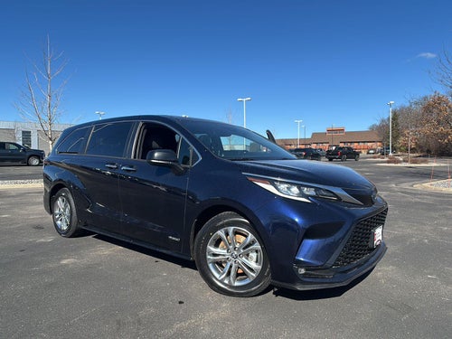 2021 Toyota Sienna XSE