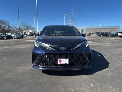 2021 Toyota Sienna XSE