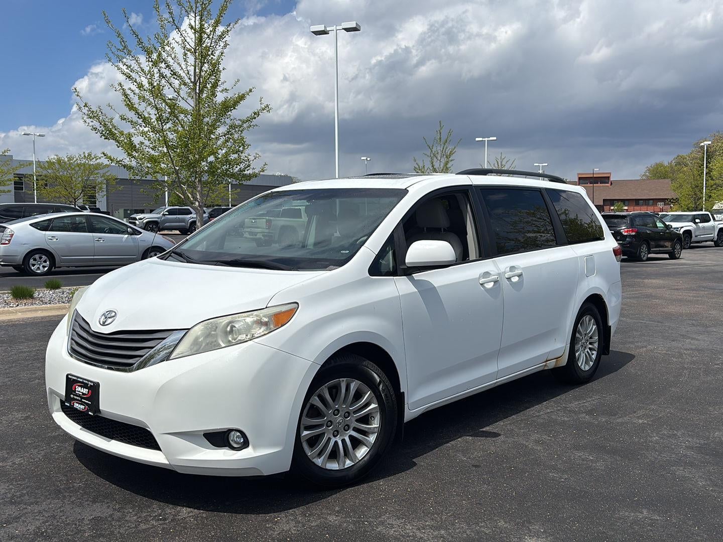 2011 Toyota Sienna XLE 8-Passenger
