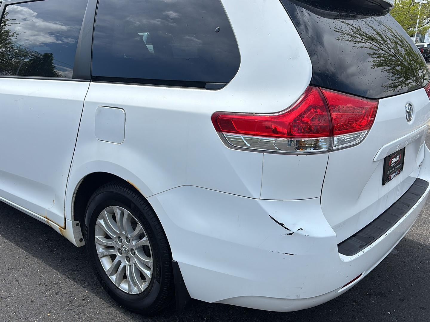 2011 Toyota Sienna XLE 8-Passenger