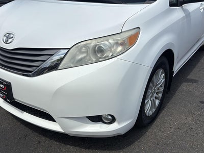 2011 Toyota Sienna XLE 8-Passenger