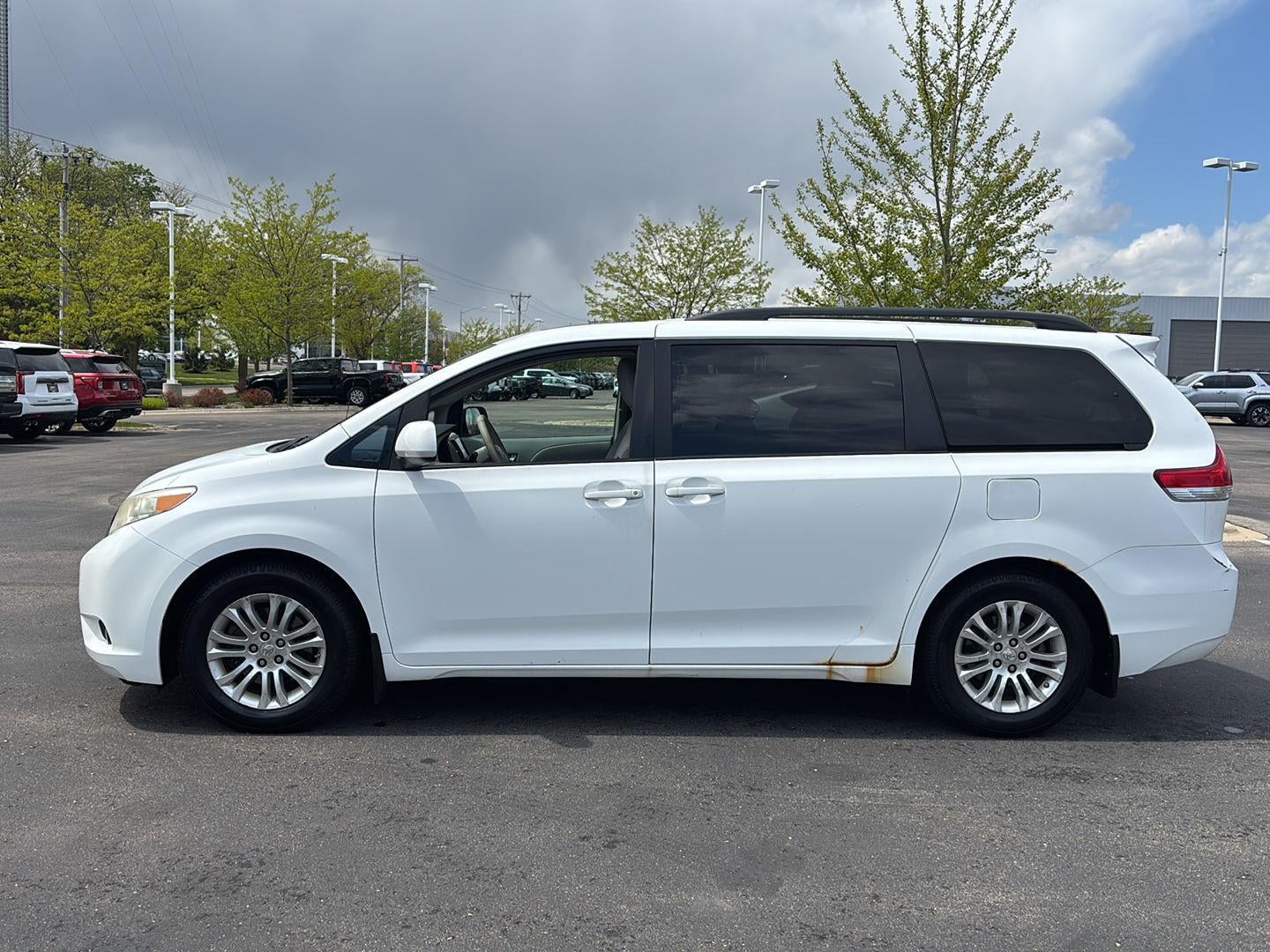 2011 Toyota Sienna XLE 8-Passenger