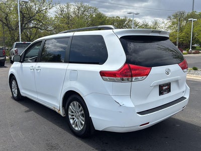 2011 Toyota Sienna XLE 8-Passenger