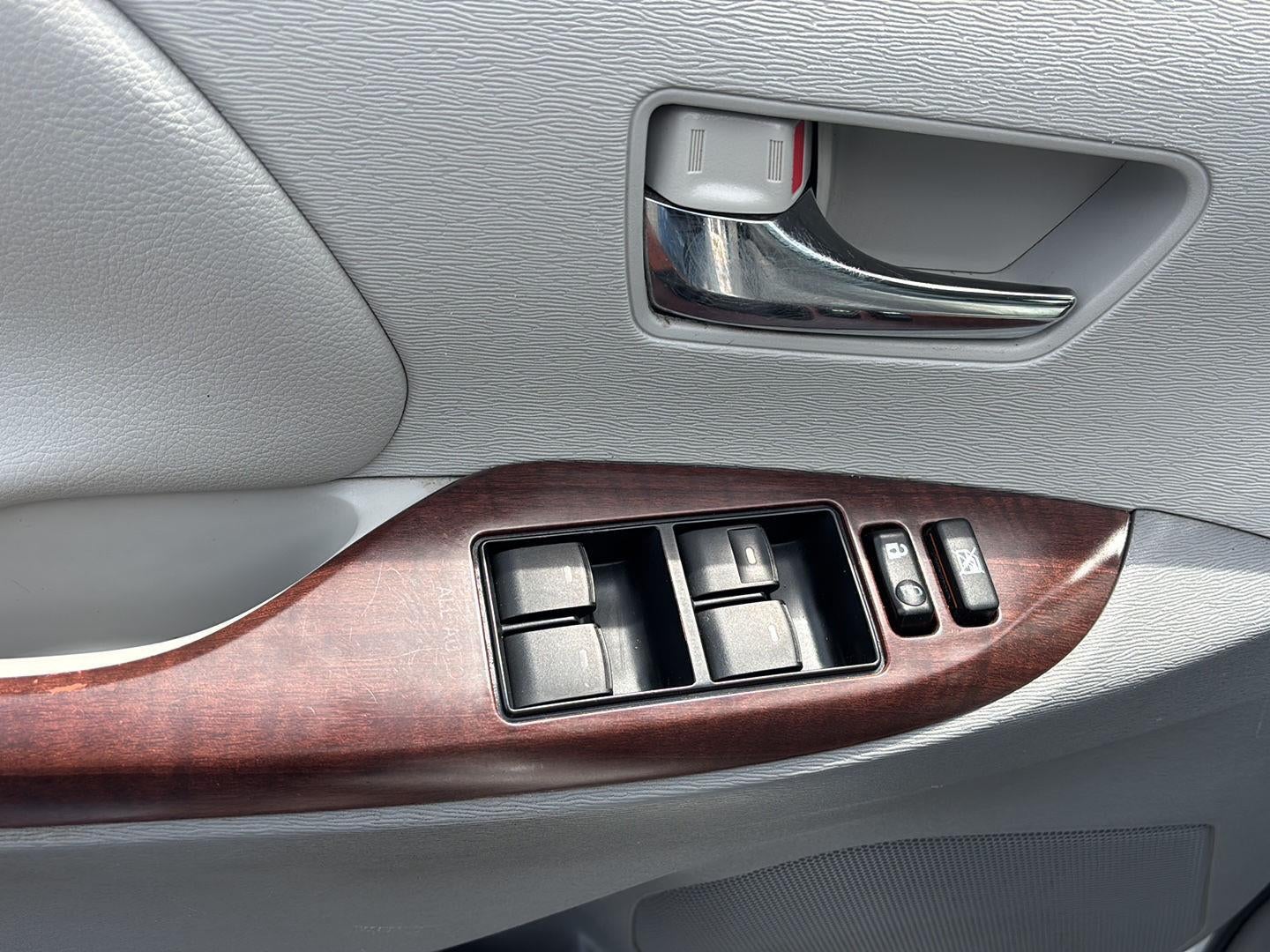 2011 Toyota Sienna XLE 8-Passenger