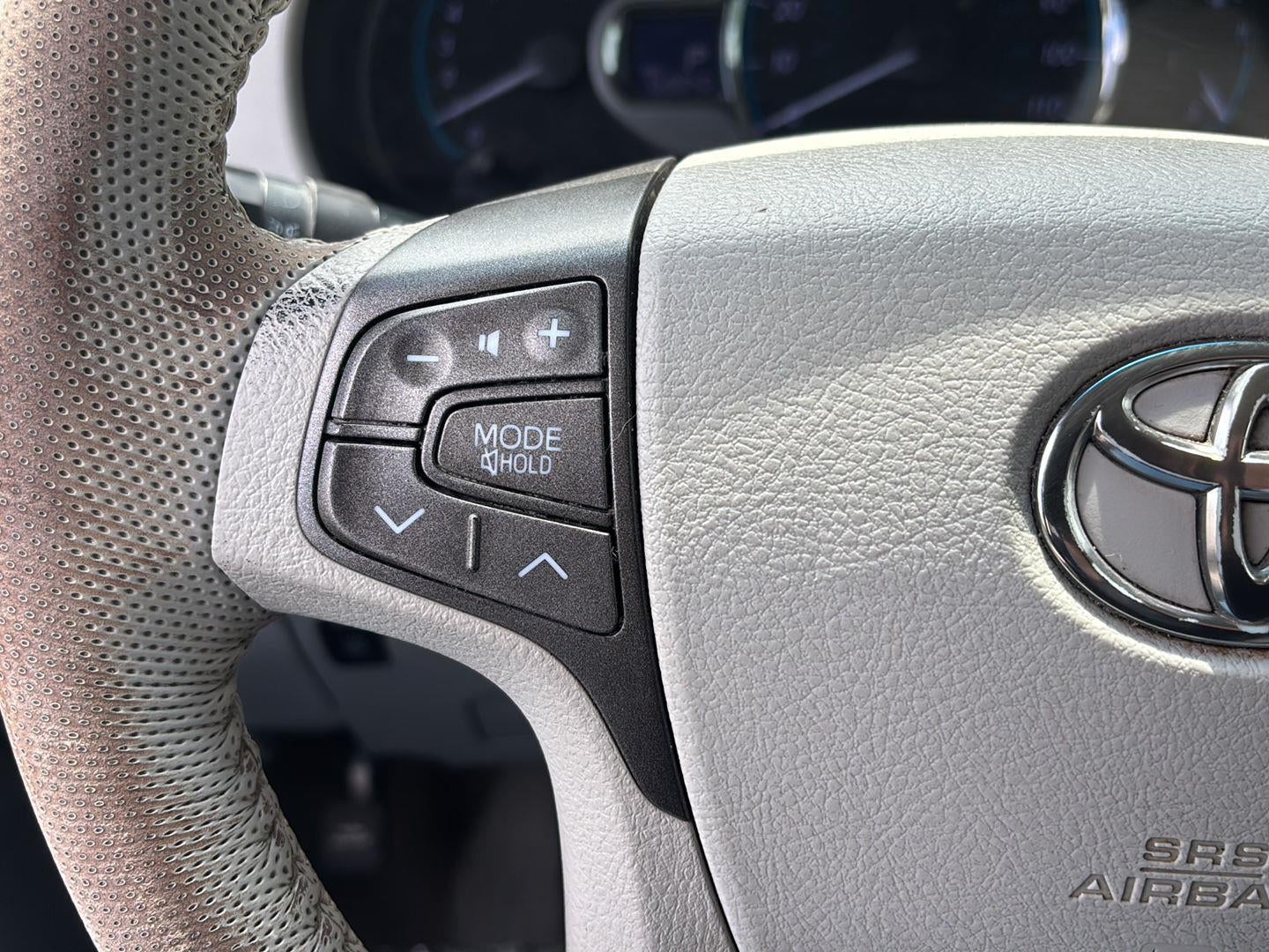 2011 Toyota Sienna XLE 8-Passenger