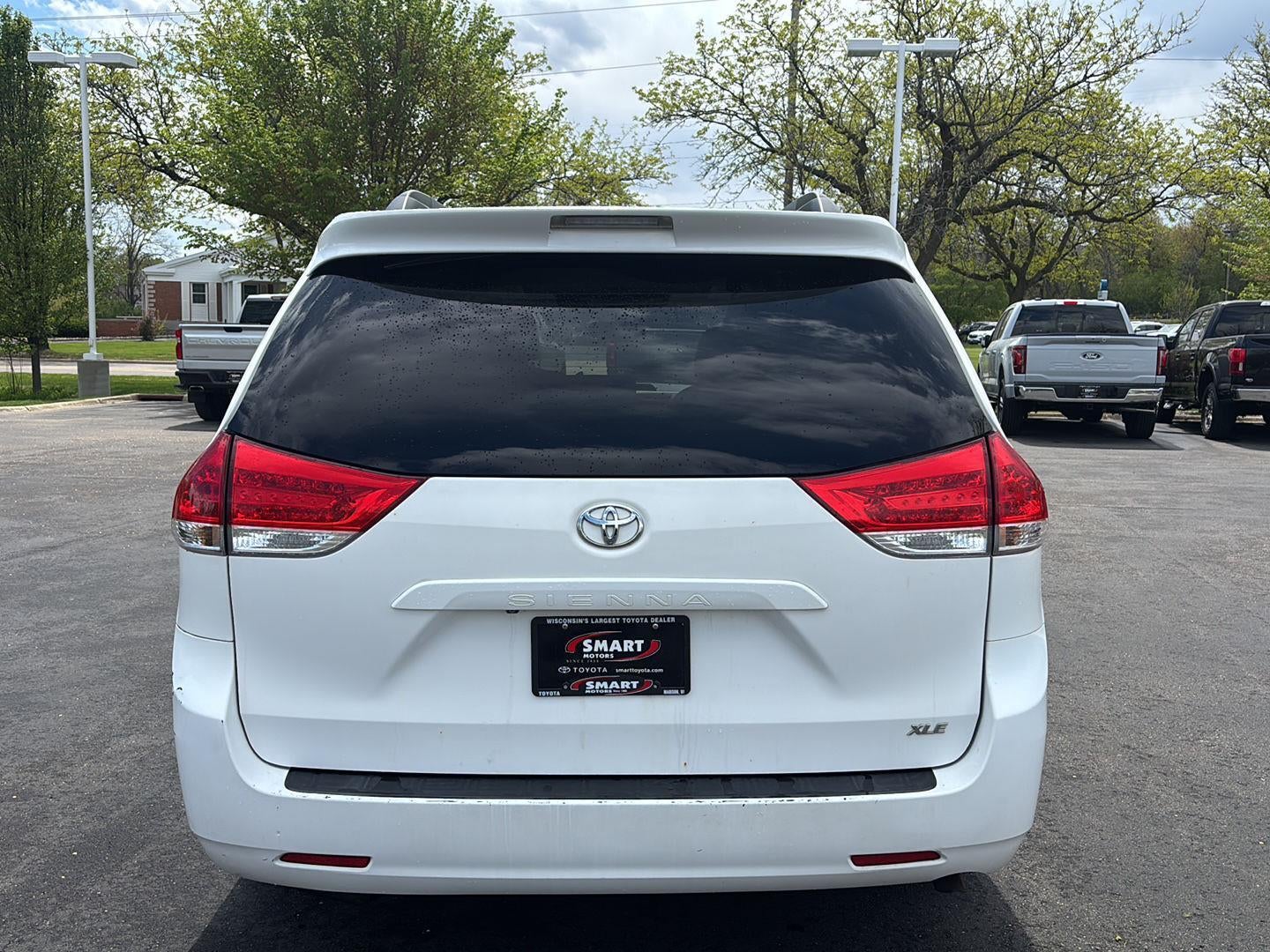 2011 Toyota Sienna XLE 8-Passenger