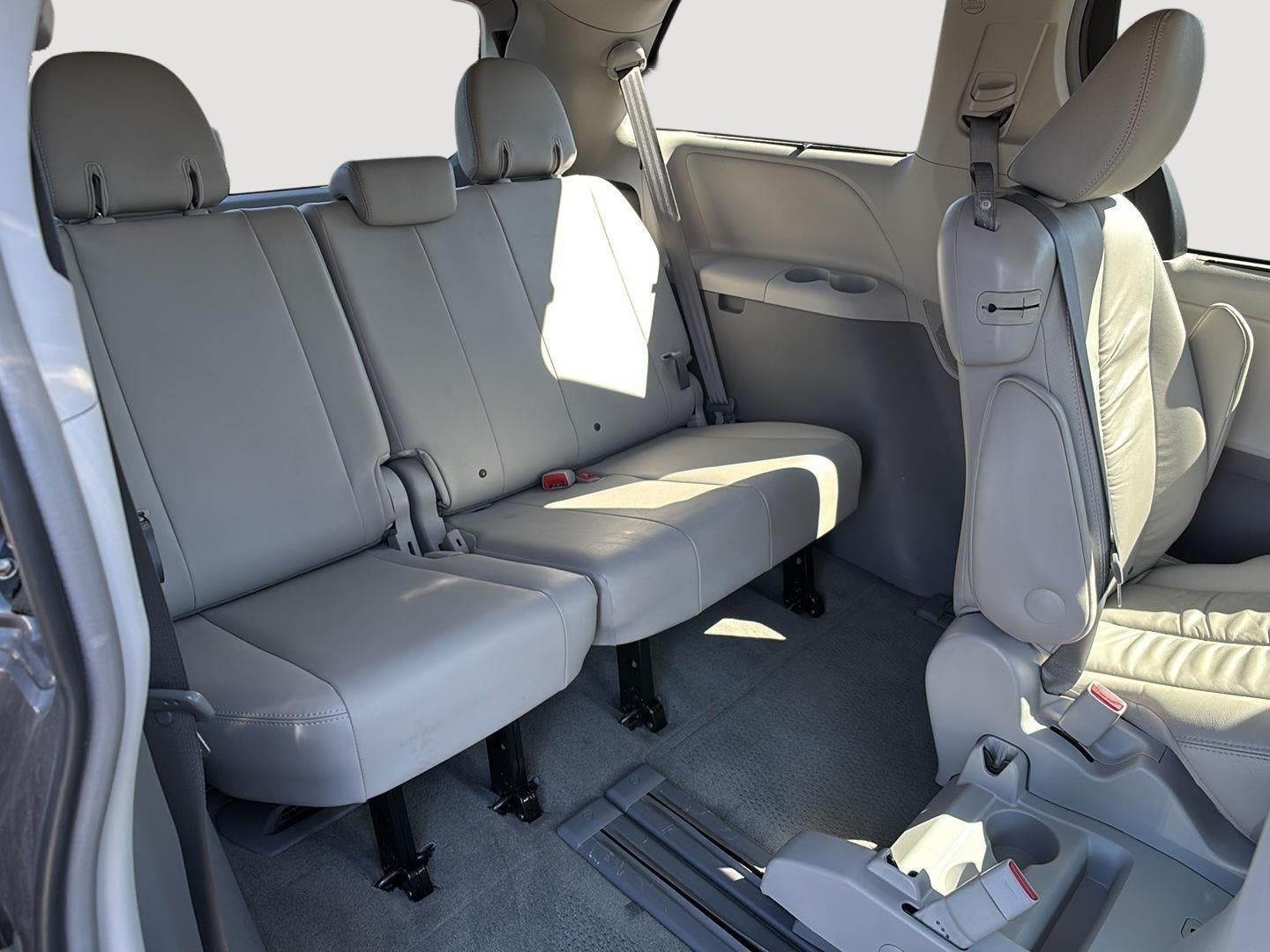 2012 Toyota Sienna XLE 8-Passenger