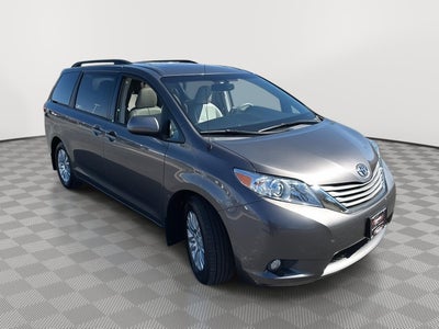 2012 Toyota Sienna XLE 8-Passenger