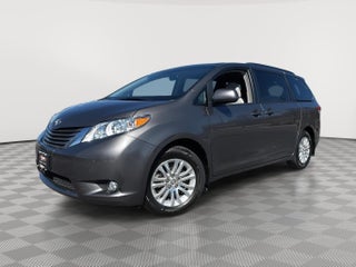 2012 Toyota Sienna XLE