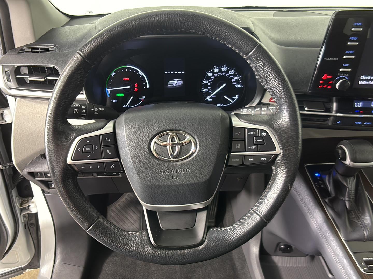 2021 Toyota Sienna XLE