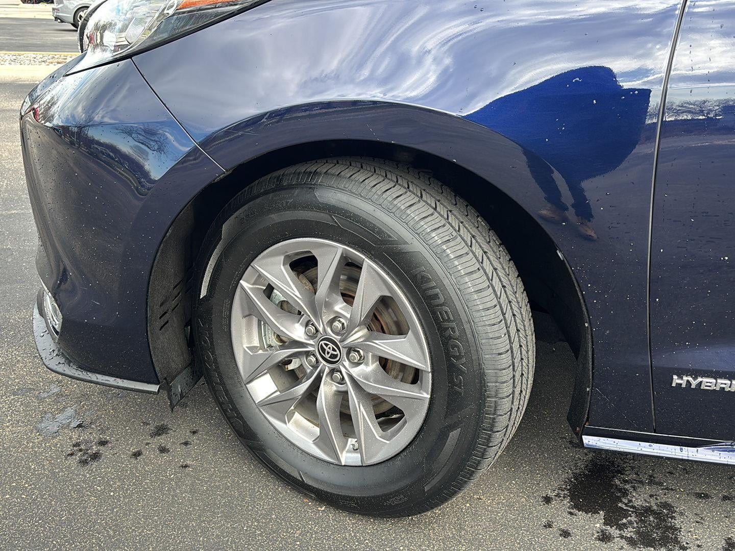 2021 Toyota Sienna XLE