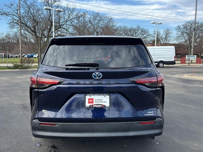 2021 Toyota Sienna XLE