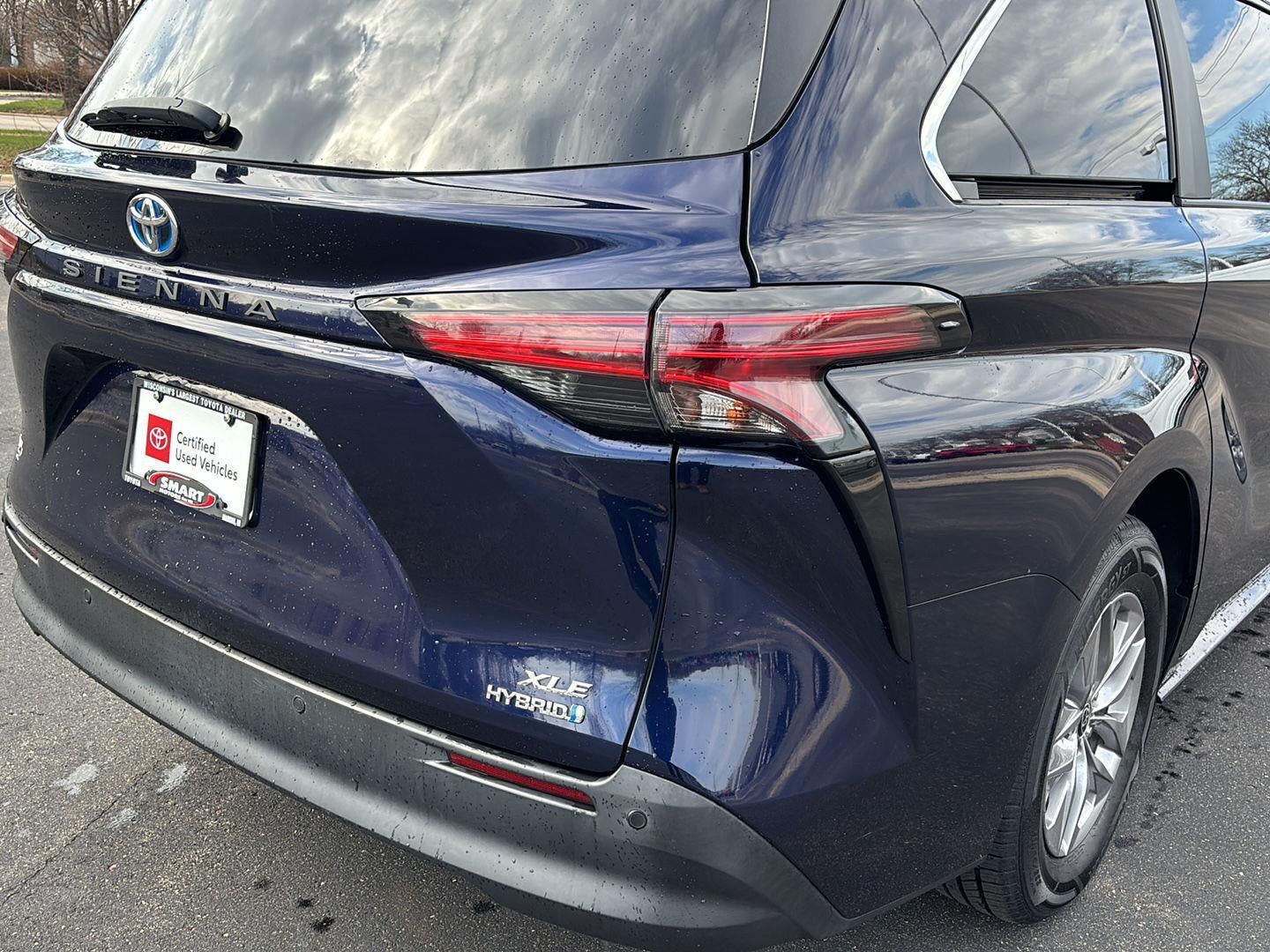2021 Toyota Sienna XLE