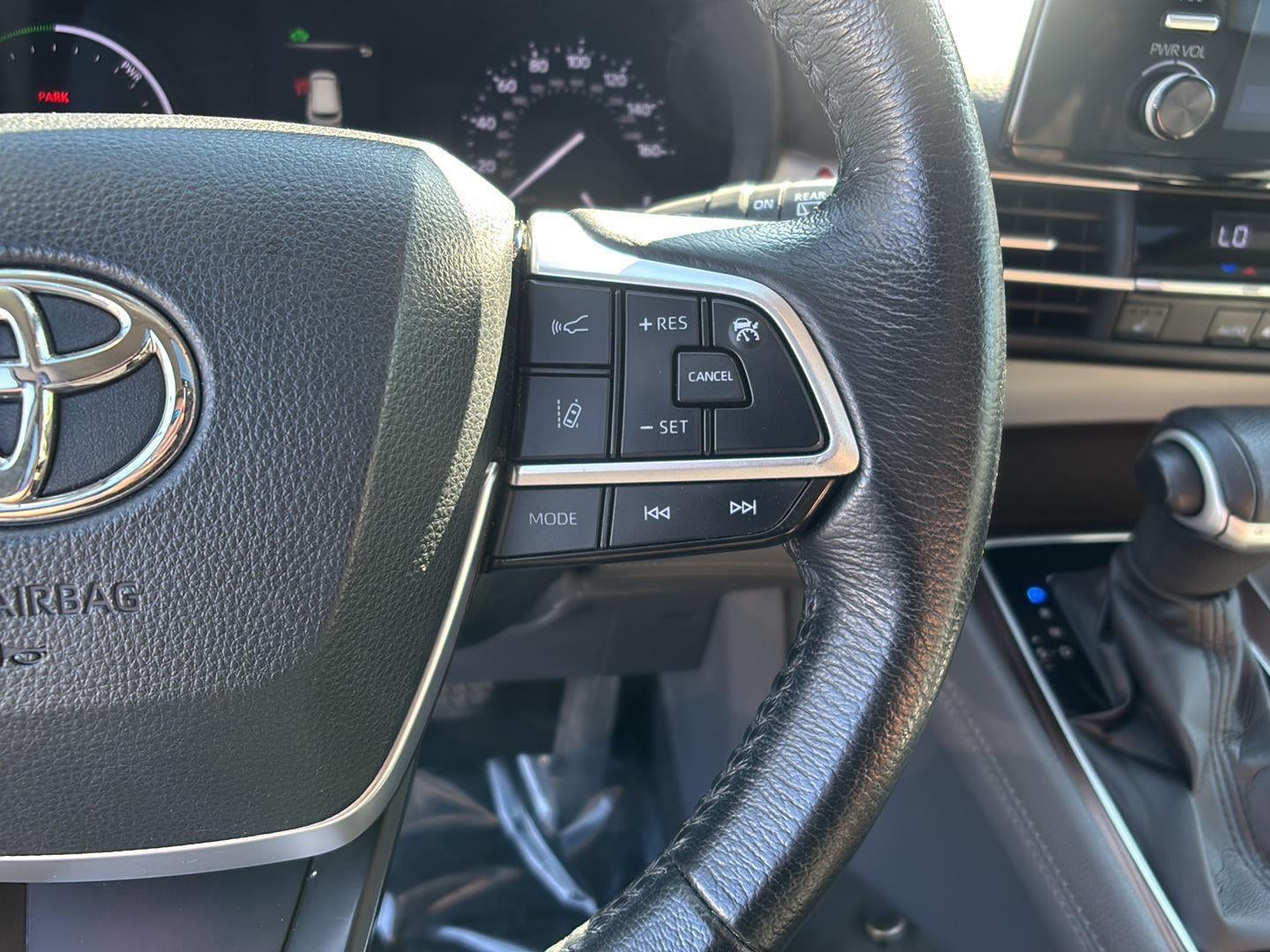 2021 Toyota Sienna XLE