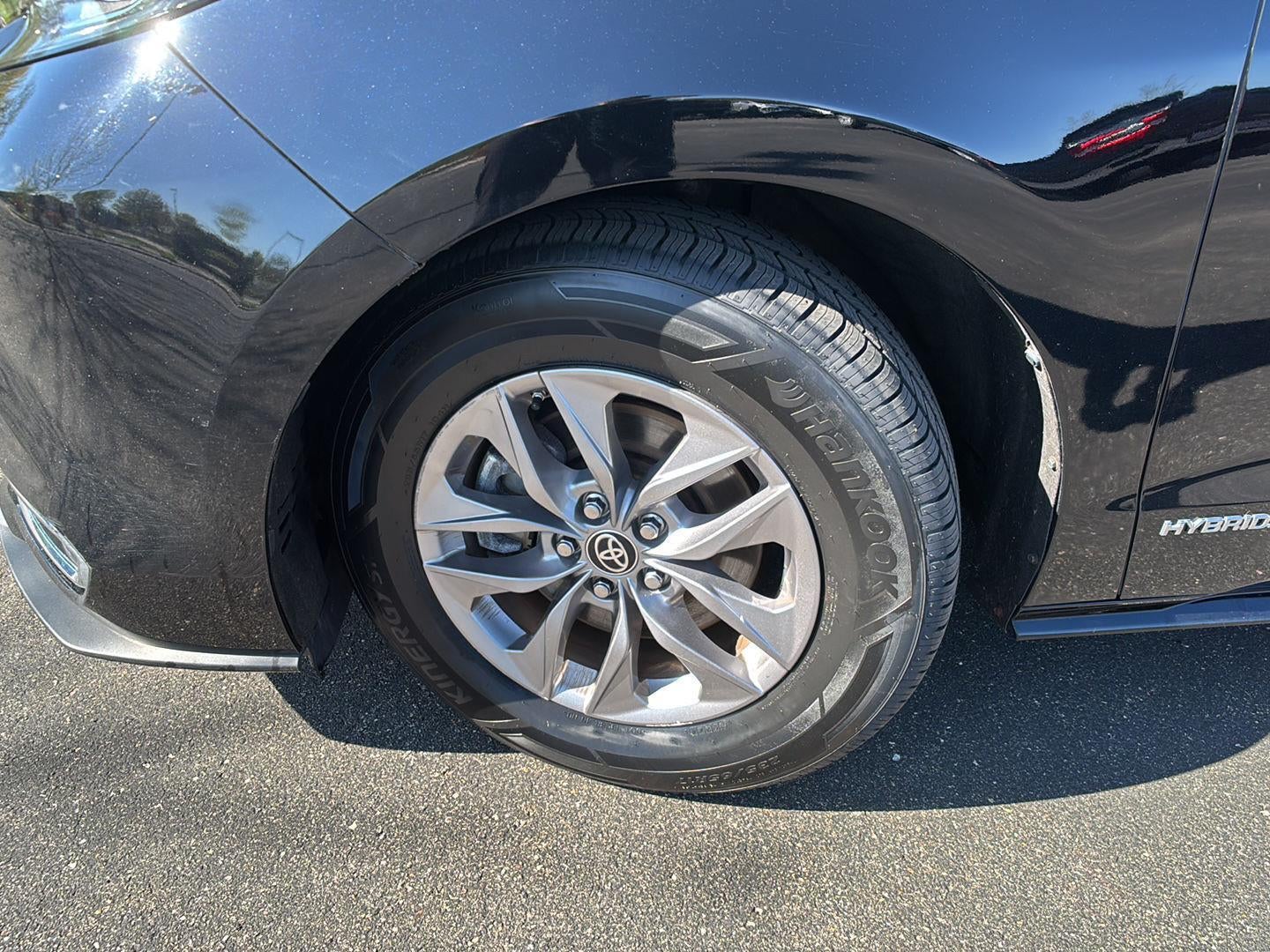 2021 Toyota Sienna XLE
